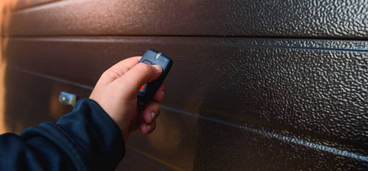 automatic door opener with remote control in Parlier