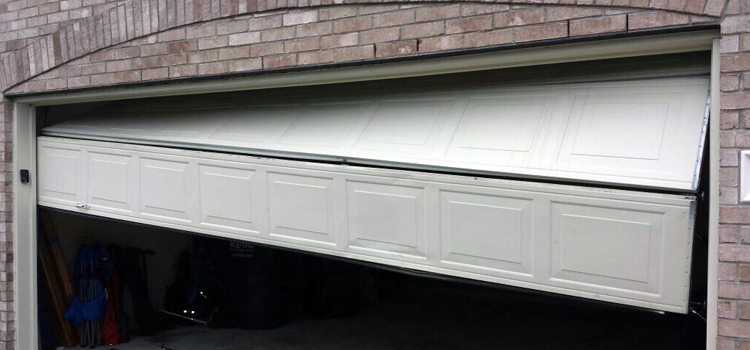 emergency door replacement Parlier